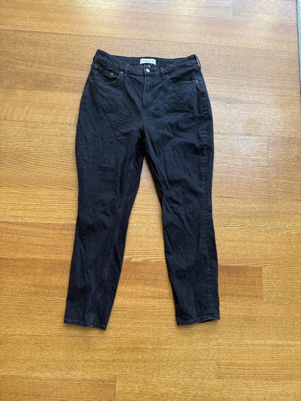 Abercrombie & Fitch High Rise Curve Love Jeans